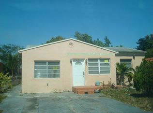 325 E 16th St, Hialeah, FL 33010