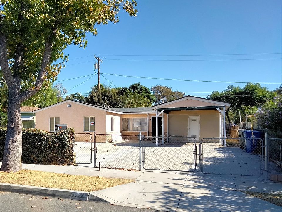 1st image of 834 N Parkside Dr