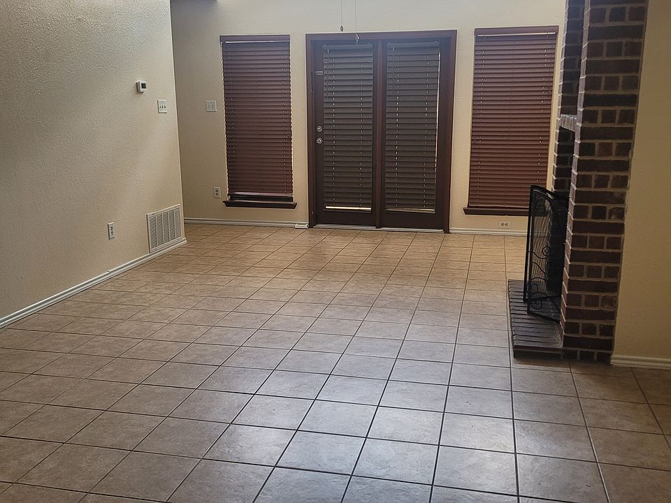 1st image of 2901 San Jacinto Rd