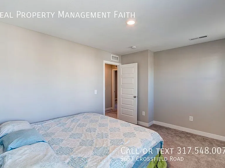 9657 Crossfield Rd — Photo 29