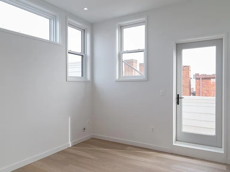 1443 Euclid St NW — Photo 57