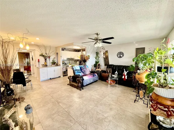 431 Chatham #U, West Palm Beach, FL 33417