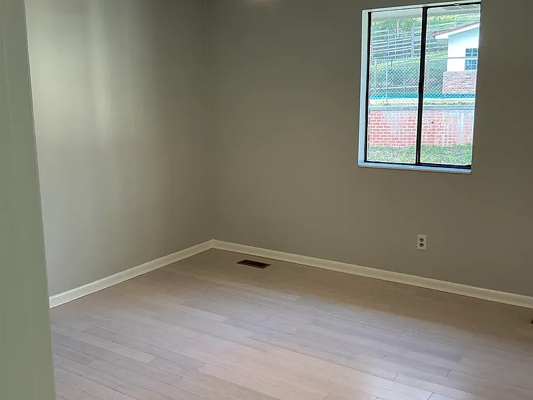 4866 Overton Rd — Photo 22