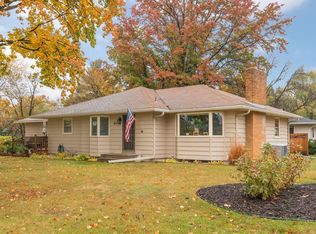 419 Sumner St E, Northfield, MN 55057