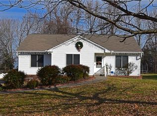 916 W Vandalia Rd, Greensboro, NC 27406