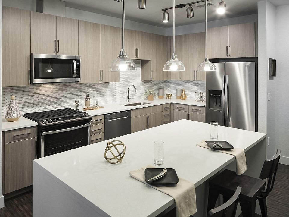 1st image of 3215 N Tejon St #517