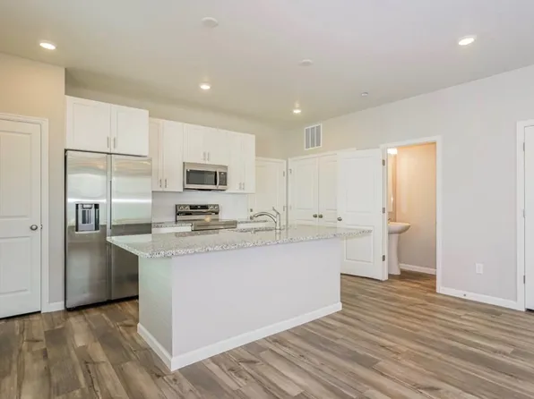 951 N Rattler Rd, Saratoga Springs, UT 84045
