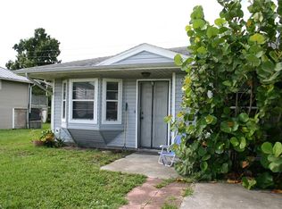 8122 Matanzas Rd, Fort Myers, FL 33967