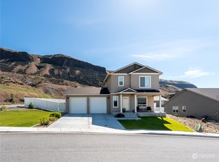 193 Hammond Ln, Rock Island, WA 98850