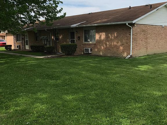 Outside from side yard