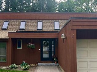 11 N Hillside Rd, South Deerfield, MA 01373