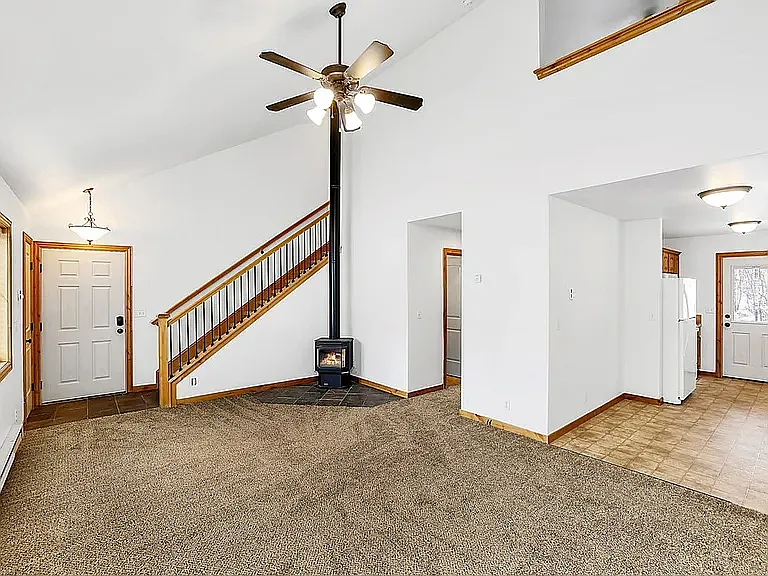2 bed, 1132 sqft, $2,400 — Photo 3