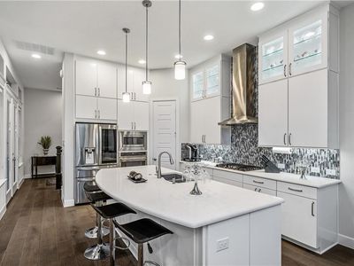 5435 Ashby Grove St, Dallas, TX, 75209