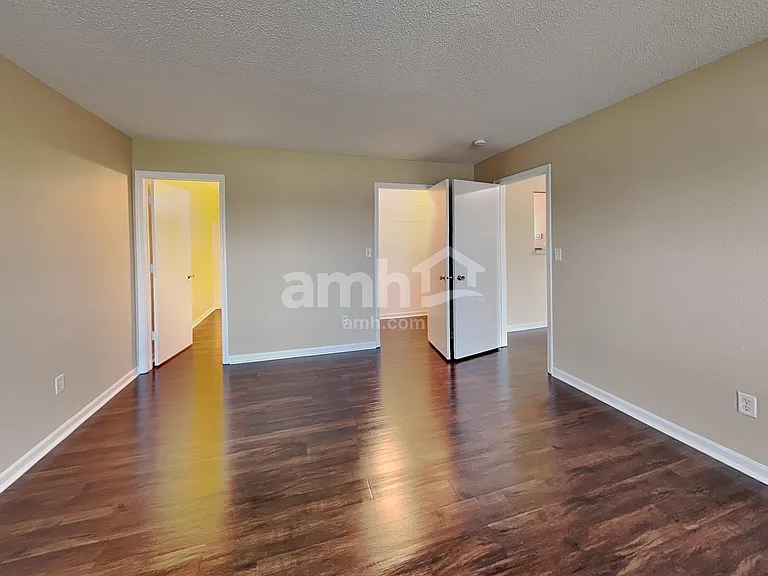 2265 Lakecrest Dr — Photo 11