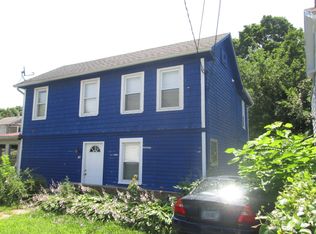 38 Easton St, Hamden, CT 06514