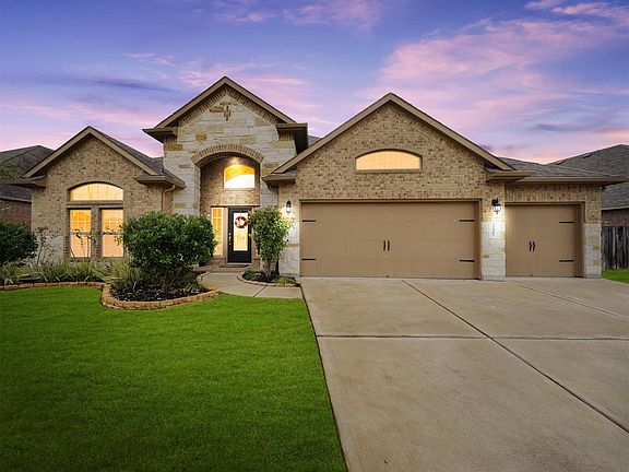 2nd image of 22907 Caverly Ln