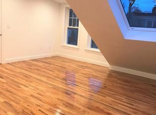 9 Perry St APT 3, Brookline, MA 02445