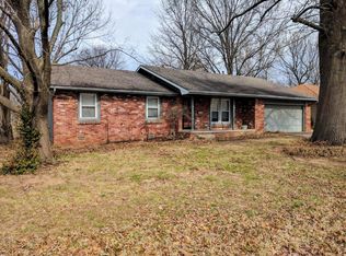 705 E Greenwood St, Springfield, MO 65807