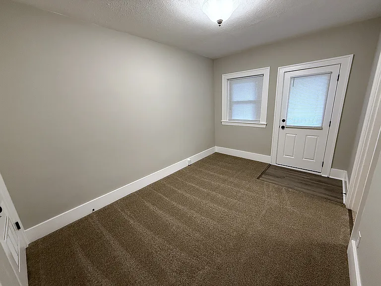 2235 S Shelby St — Photo 14