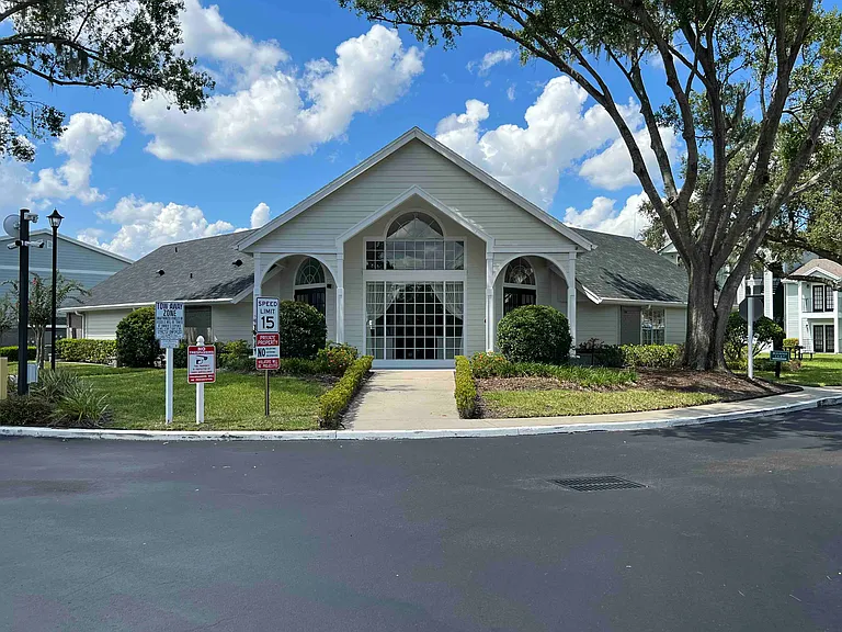 2550 N Alafaya Trl #2309 — Photo 3