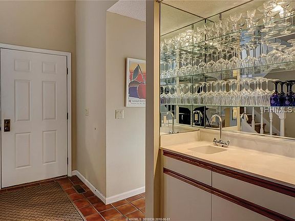 4th image of 70 Shipyard Dr APT 248
