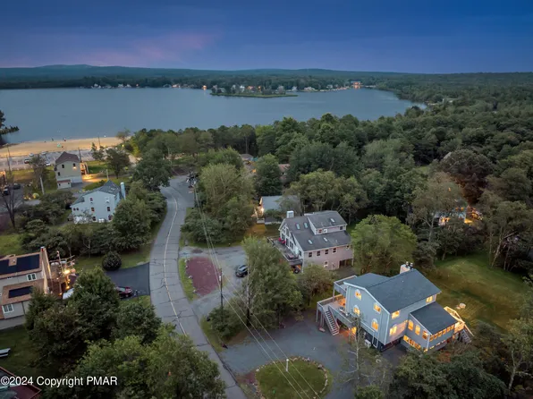 24 Hopkins Cir, Albrightsville, PA 18210