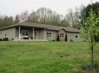 15675 Shaner Ave NE, Cedar Springs, MI 49319