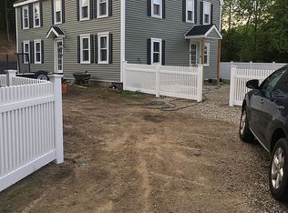 4 Hampstead Rd, Danville, NH 03819