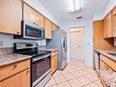 13758 Temple Boulevard, West Palm Beach, FL, 33412