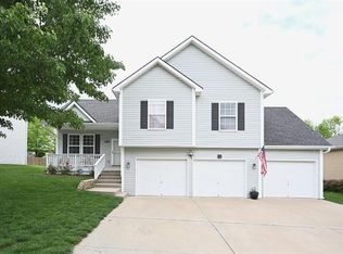 1413 Fox Run Trl, Platte City, MO 64079