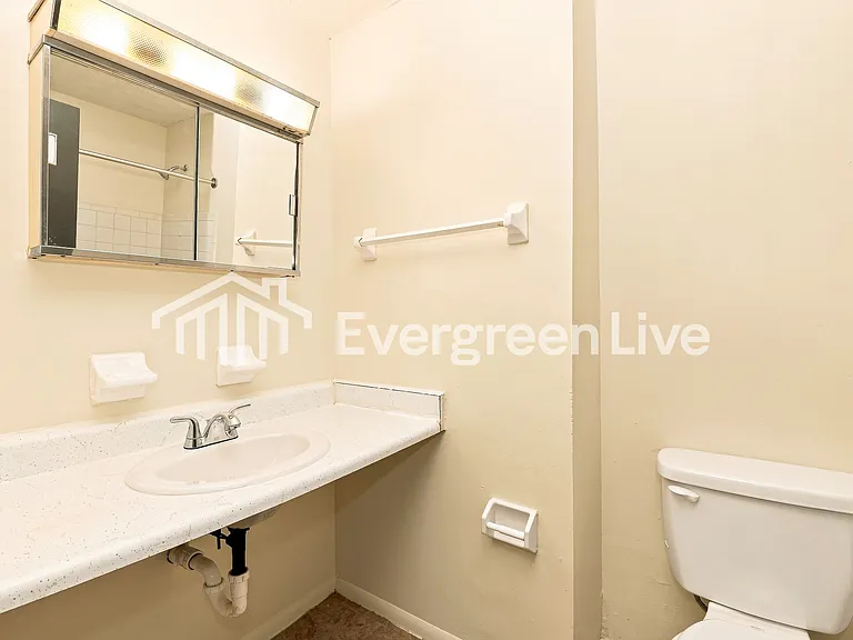8127 Mount Charles Dr — Photo 10