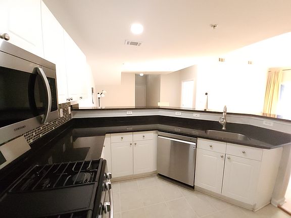 3rd image of 11355 Aristotle Dr APT 413