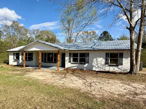 6304 State Line Rd, Cottonwood, AL 36320