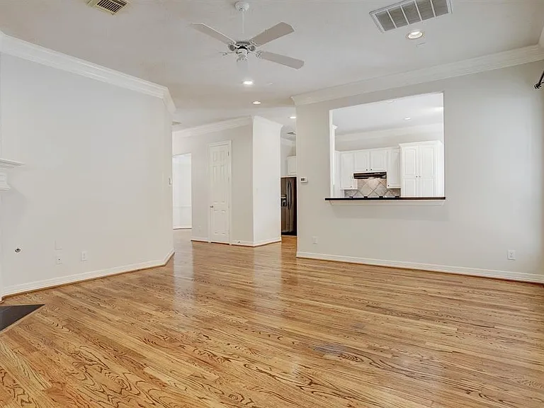 2822 Briarhurst Park — Photo 15