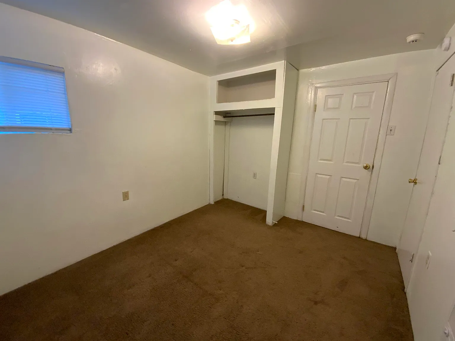 2 bed, 764 sqft, $965 — Photo 4
