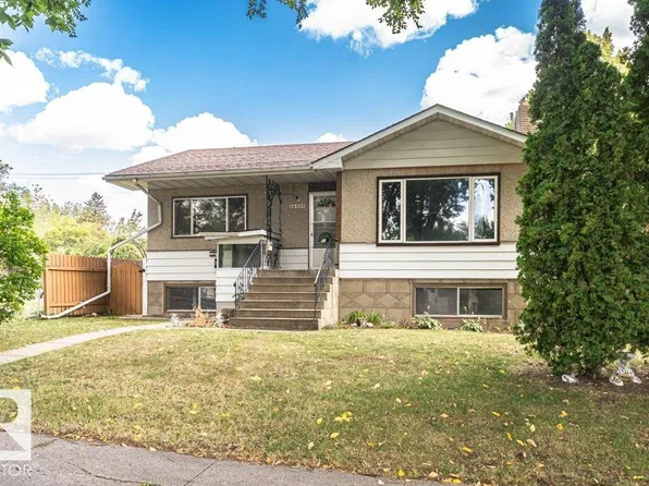 10509 77th St NW, Edmonton, AB T6A 3C8