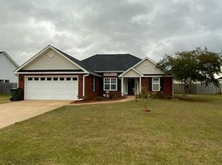 106 Carver Ct, Warner Robins, GA 31088