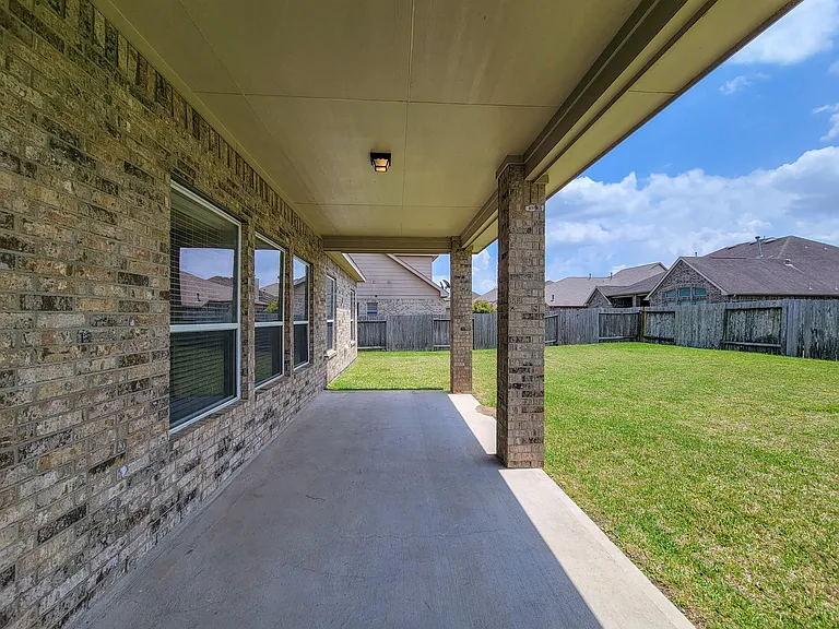 20931 Flower Croft Ct — Photo 37