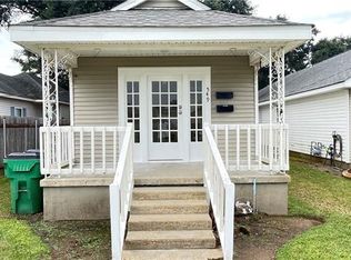 549 Avenue C, Westwego, LA 70094