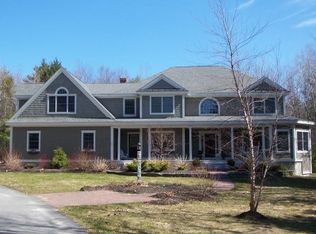 10 Terison Dr, Falmouth, ME 04105