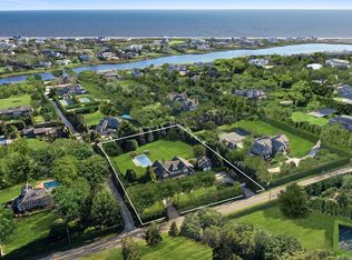 105 Jobs Ln, Water Mill, NY 11976