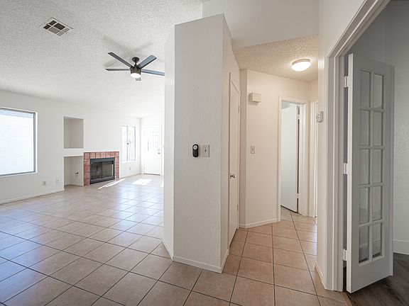 5th image of 2709 Riley Oaks Ct