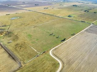 14520 Bj Dusek Rd, Wallis, TX 77485