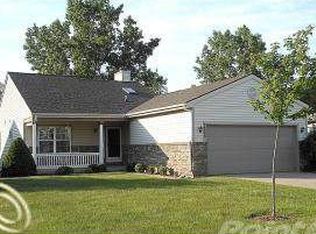 12525 Pagels Dr, Grand Blanc, MI