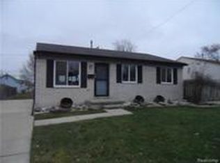 19200 Florida St, Roseville, MI 48066