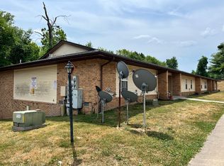 1450 Herschend Dr #14, Branson, MO 65616