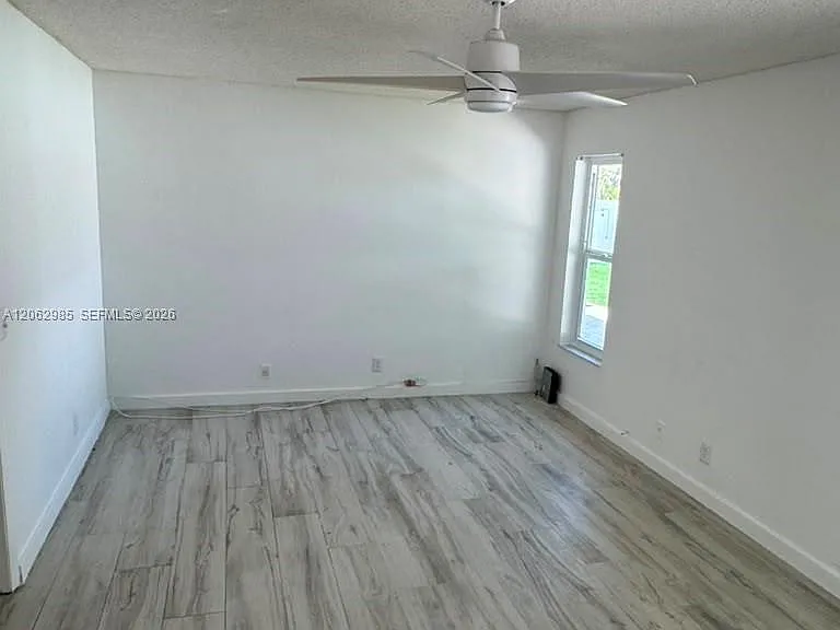 222 NW 41st Ave — Photo 34