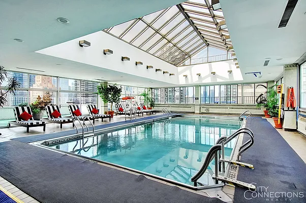 Rented by City Connections Realty | media 15