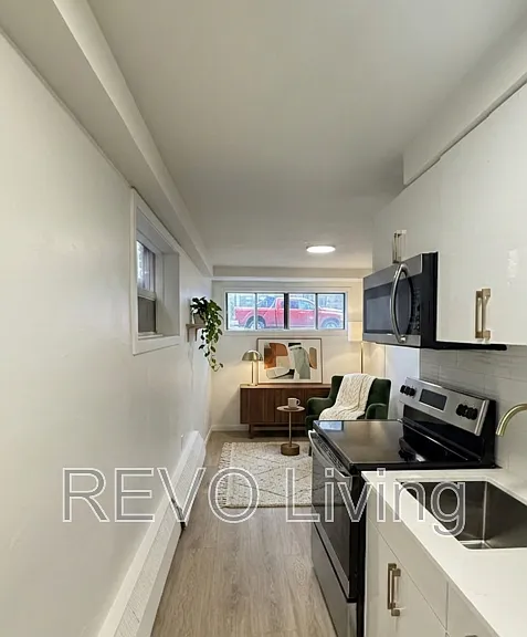 60 Triller Ave #1 — Photo 3