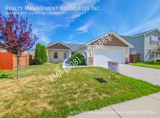 9746 W Bigwood Dr, Boise, ID 83709